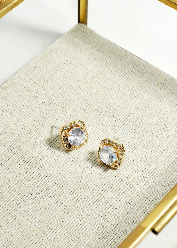 Ladies teardrop earrings-Square Rhinestone Studded Stud Earrings