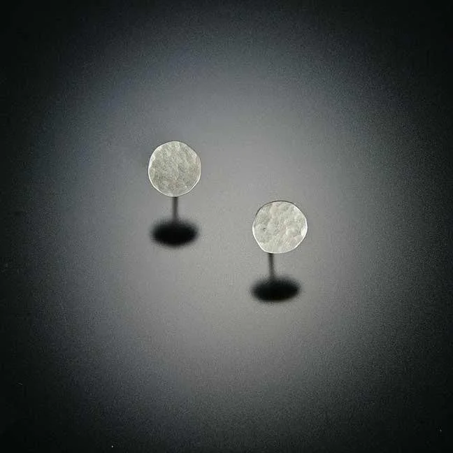 Ladies opal earrings-Simple Hammered Disk Stud Earrings