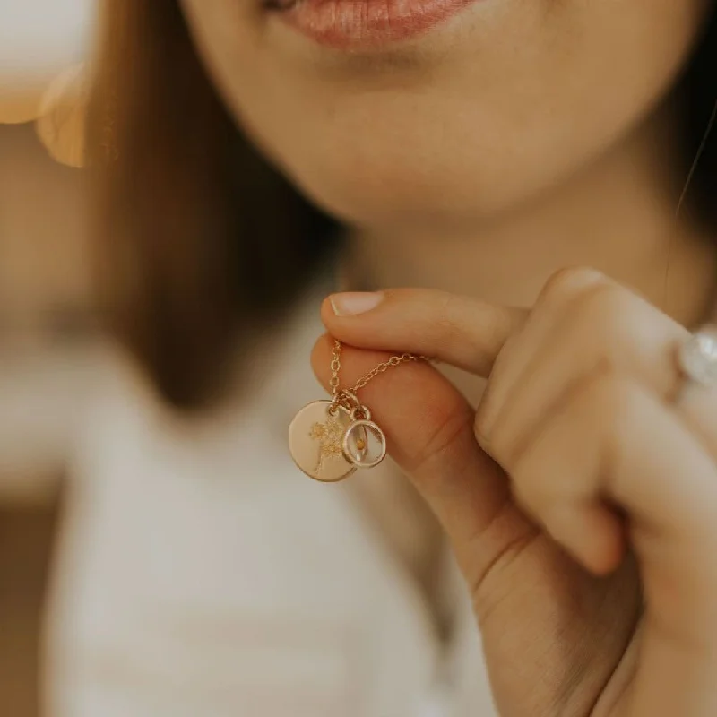 Ladies pendant necklace-Daisy Necklace with Mustard Seed