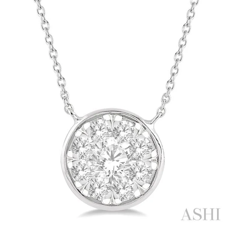 Ladies elegant silver necklace-1/2 Ctw Round Shape Lovebright Diamond Necklace in 14K White Gold