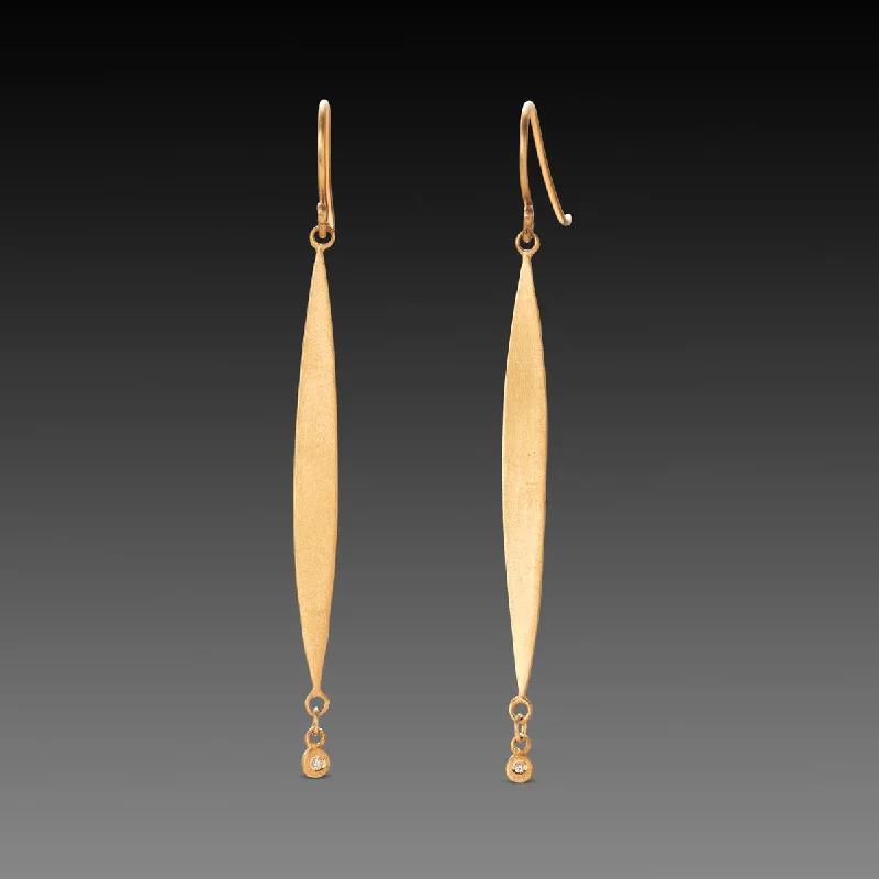 Ladies square stud earrings-Gold & Diamond Long Leaf Earrings