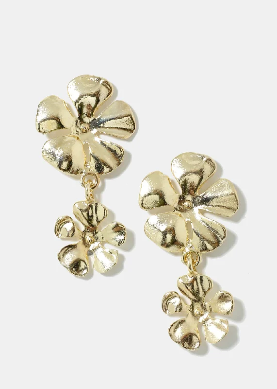 Ladies bridal earrings-Metal Flower Earrings