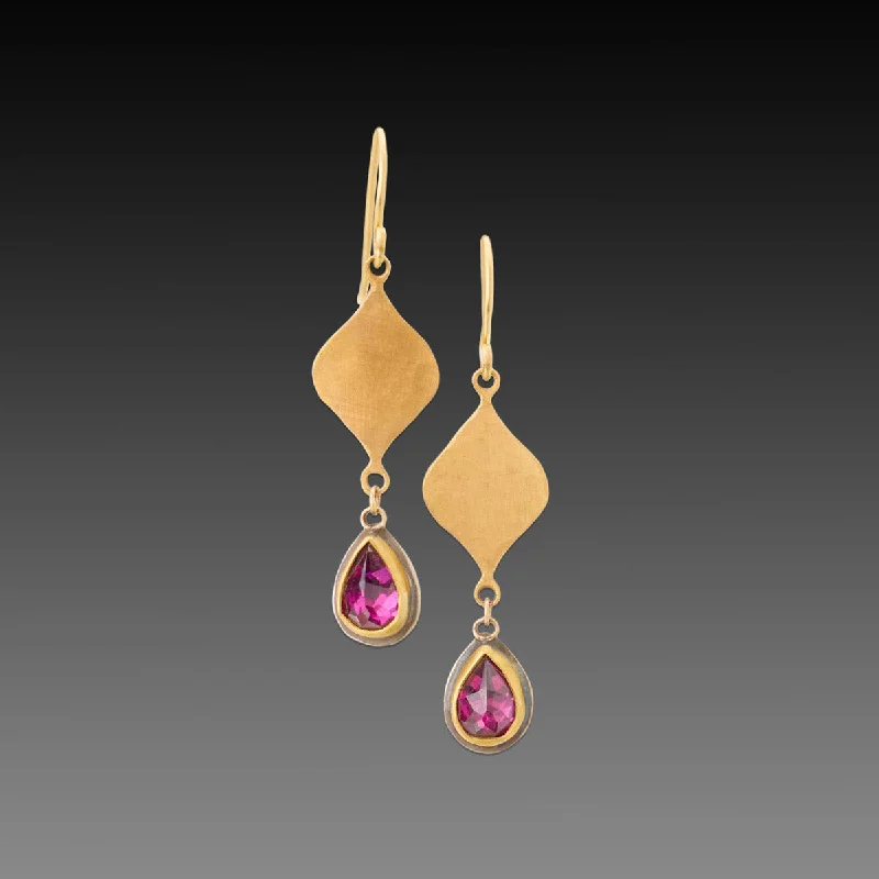 Ladies drop earrings-Hammered Gold Earrings with Garnet Drops