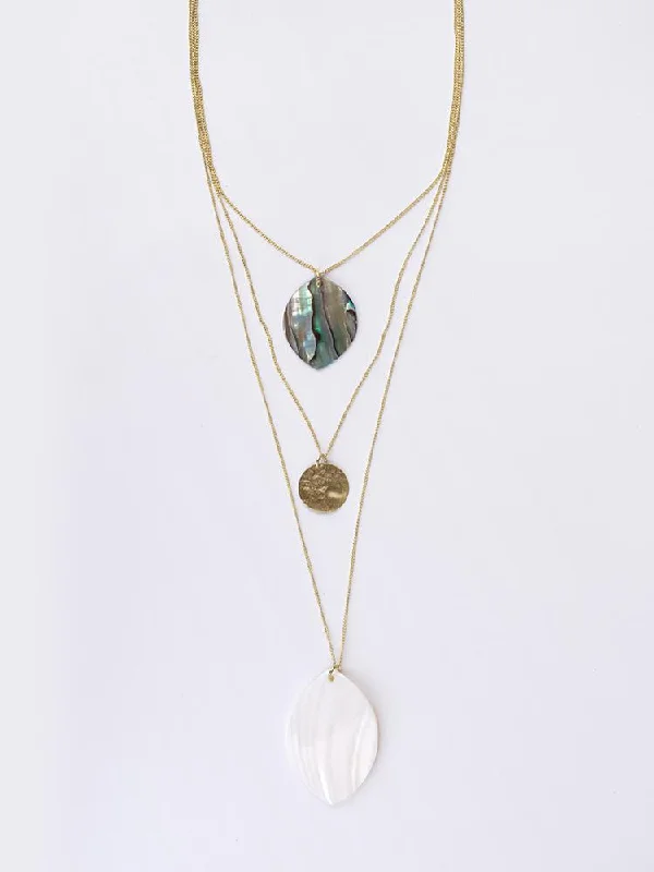 Ladies short necklace-Sand And Sea Necklace - Shell