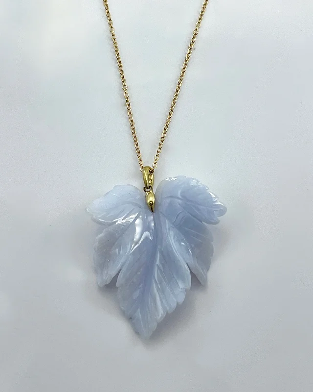 Ladies trendy crystal necklace-Annette Ferdinandsen Fancy Leaf Necklace