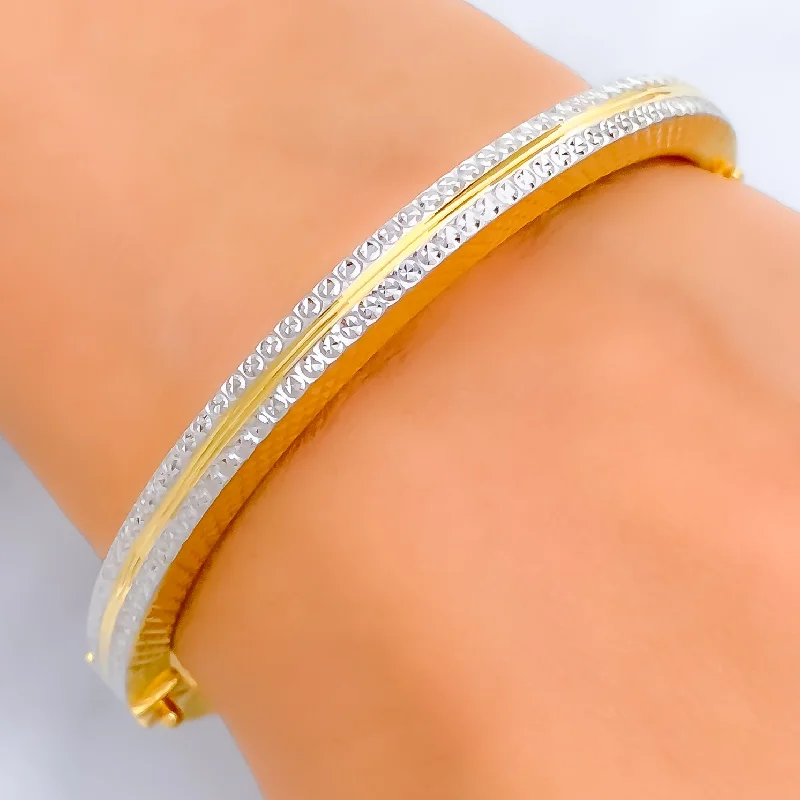 Ladies white gold bracelet-Bold Graceful 22k Gold Bangle Bracelet