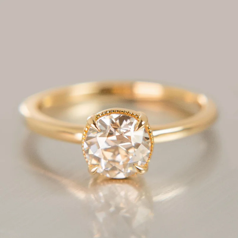 Ladies gold-plated ring-Oak Ring with Moissanite