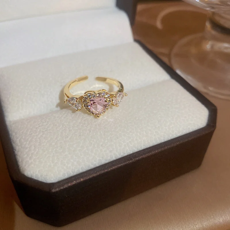 31# Ring-Gold Heart-Shaped Zircon