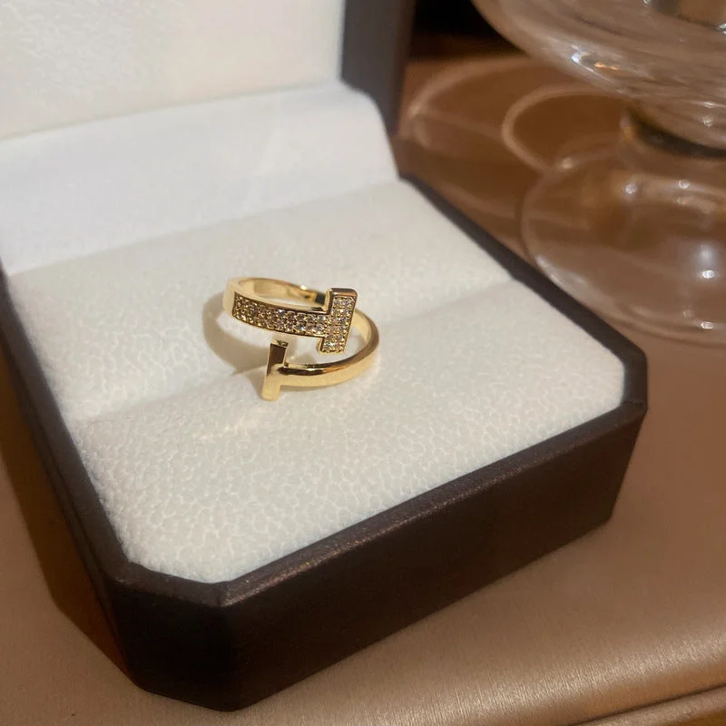 33# Ring-Gold T-Shaped