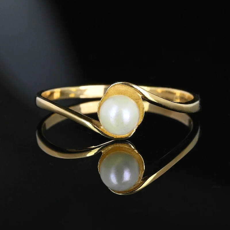 Ladies wedding ring with sapphires-Elegant 14K Gold Bypass Pearl Solitaire Ring