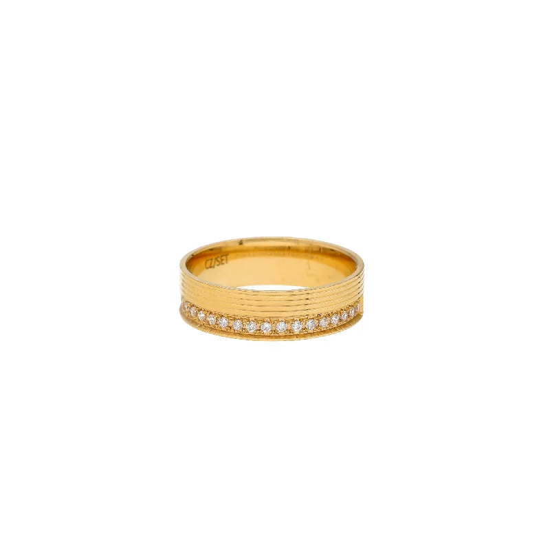 Ladies adjustable ring-22K Yellow Gold & CZ Band Ring (6.3gm)