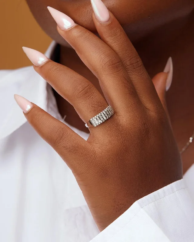 Ladies emerald cut ring-Tobo Baguette Band in 18K Gold